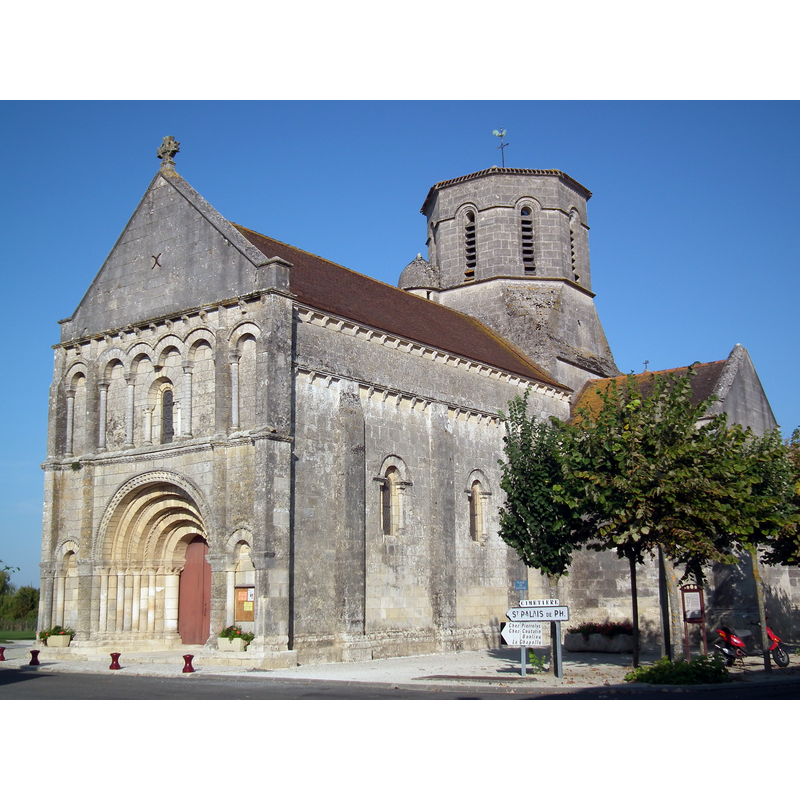Source caption: " L'église romane de Bois"