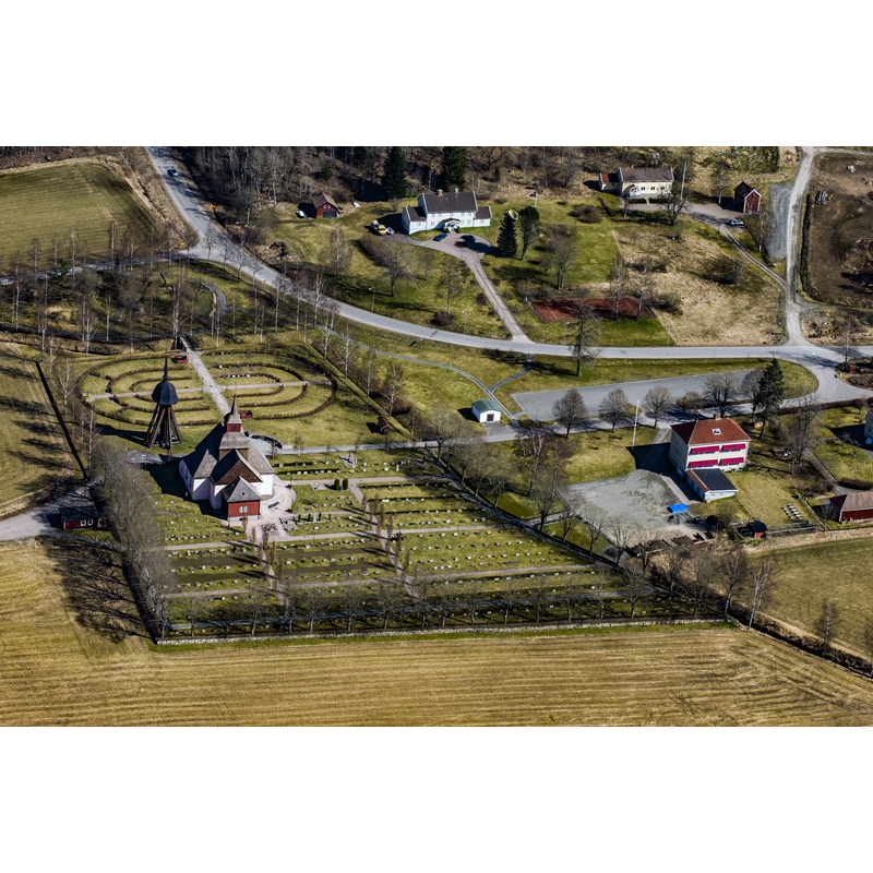 Source caption: "Hakarps kyrka"