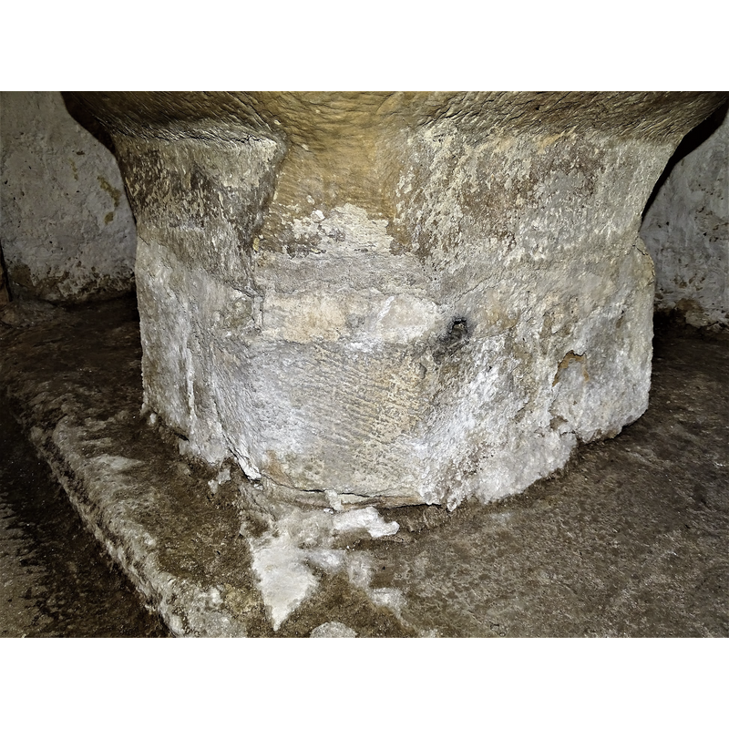 possible of a later date than the basin [cf. FontNotes]