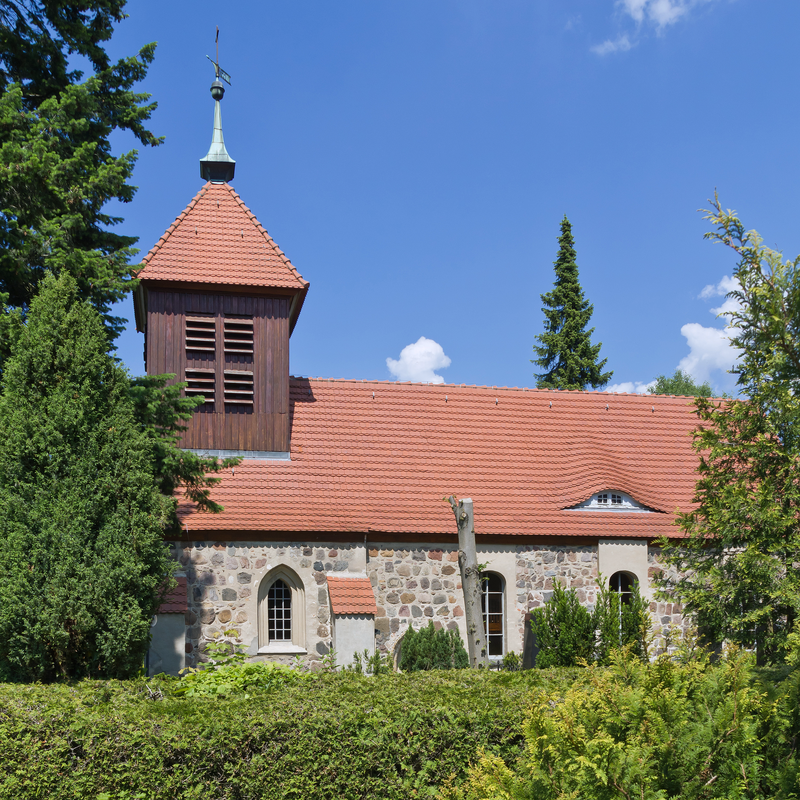 Source caption; " Dorfkirche Gatow, Berlin, Deutschland"