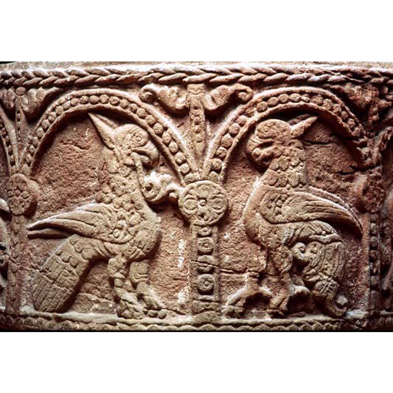 Source caption: "motställda fåglar" -- one such on the left, passant to the right