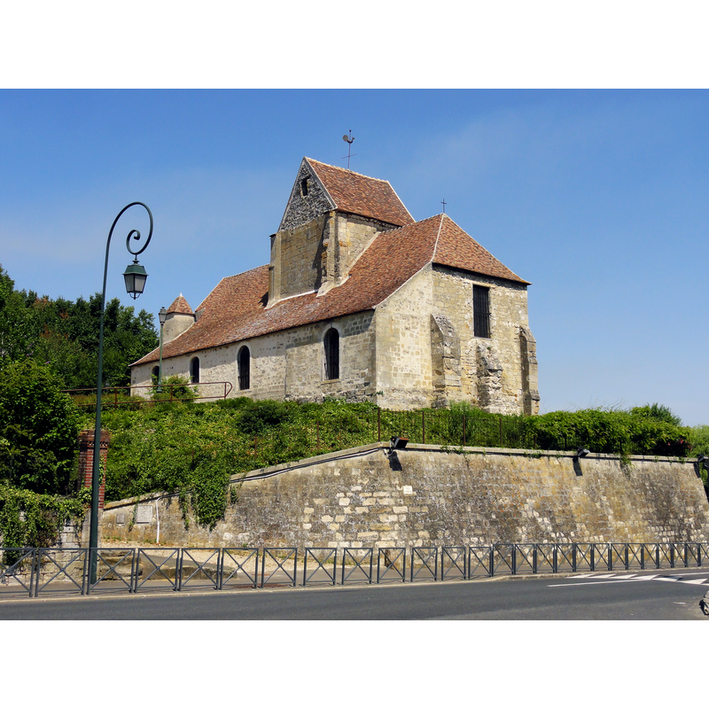 Source caption: "Vallangoujard (95), église Saint-Martin, vue depuis le sud-est"