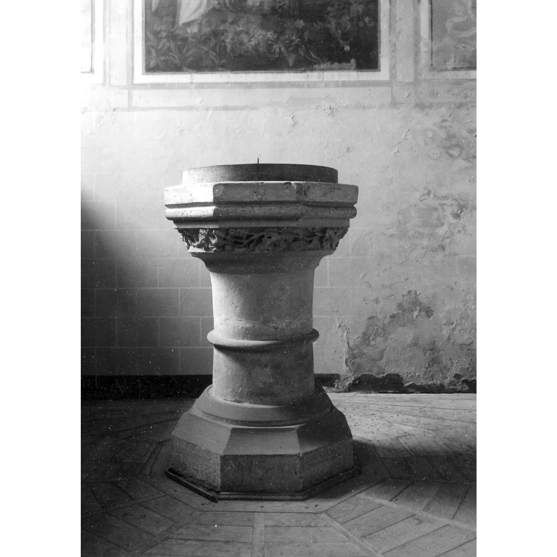 [dated erroneously in the source as 19thC ['Date: 1801 - 1900"]]