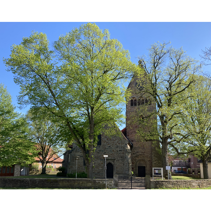 Source caption: "St. Peter und Paul-Kirche in Veltheim" -- showing the church after it was totally renovated and its orientation changed in 1896