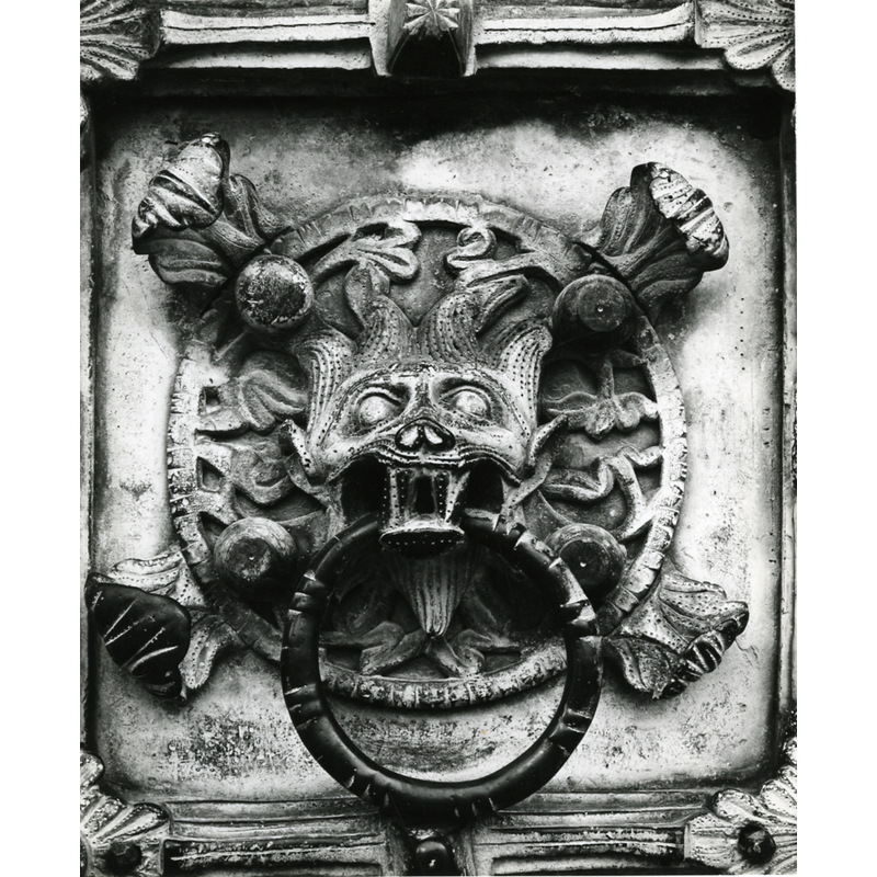 Source caption: "Servizio fotografico : Canosa di Puglia, 1970 / Paolo Monti. - Stampe: 7 : Positivo b/n, gelatina bromuro d'argento/ carta, 24x30. - ((Al verso delle stampe numero di negativo corrispondente: 1381/5-6, 1484/30, 1484/36, 11358, 11360, 11363. La suddetta serie è contenuta nella scatola identificata con la numerazione 111."