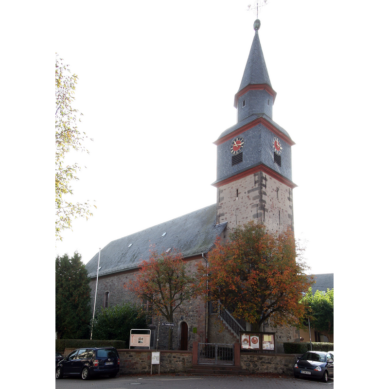 Source caption: "Evangelische Kirche in Nieder-Erlenbach, einem Stadtteil von Frankfurt am Main."