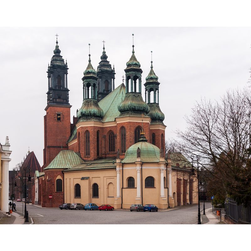 Source caption: " Poznań, ul. Mieszka I. Katedra p.w. śś. Piotra i Pawła, 2 poł. XIII, XIV, XVIII, 1954-1956."