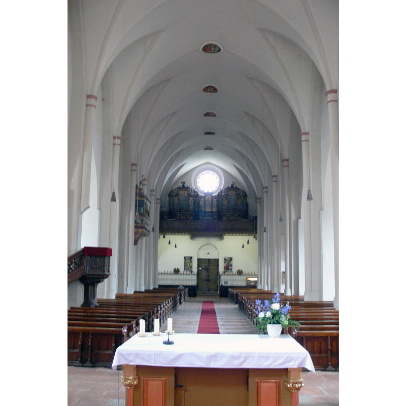 Source caption: "Klosterkirche St.Zeno in Bad Reichenhall. Mittelschiff."