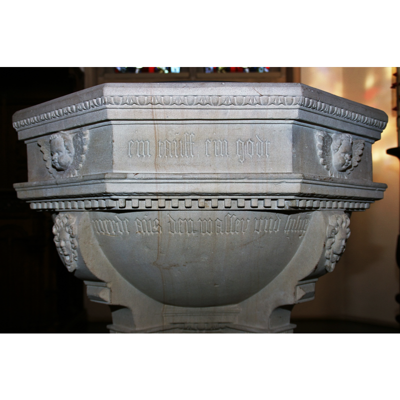 Source caption: " Inschrift des Sendenhorster Taufsteins 2, Standort: St. Laurentiuskirche, Westkirchen."