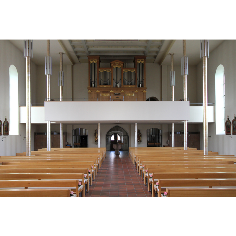 Source caption: "Kirche St. Cyriak in Malsch, Innenausstattung." -- showing the baptismal font in the centre aisle, at the back
