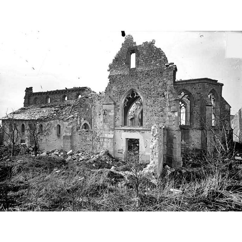 Source caption: "Cernay-lès-Reims, Marne, France [...] Eglise Saint-Martin [...] Ensemble sud."