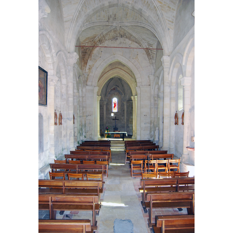 Source caption: "Église Saint-Pierre de Petit-Palais-et-Cornemps"