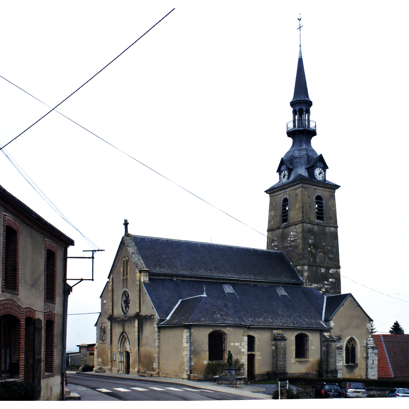Source caption: "Vers l'église ; fontaine et monumnet aux morts."