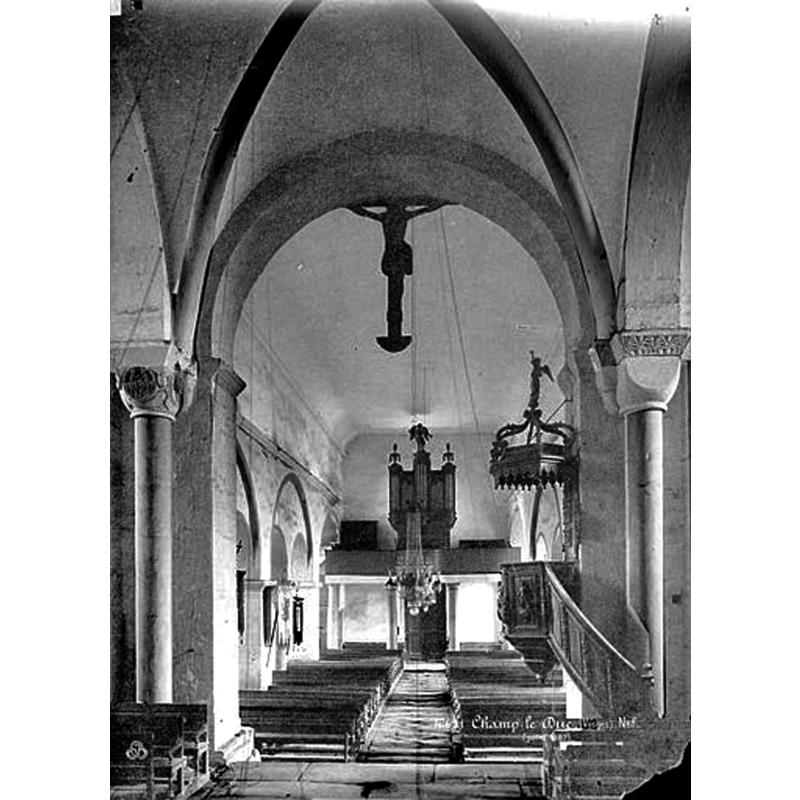 Source caption: "Champ-le-Duc, Vosges, France. Eglise. Intérieur : nef, vue du choeur."