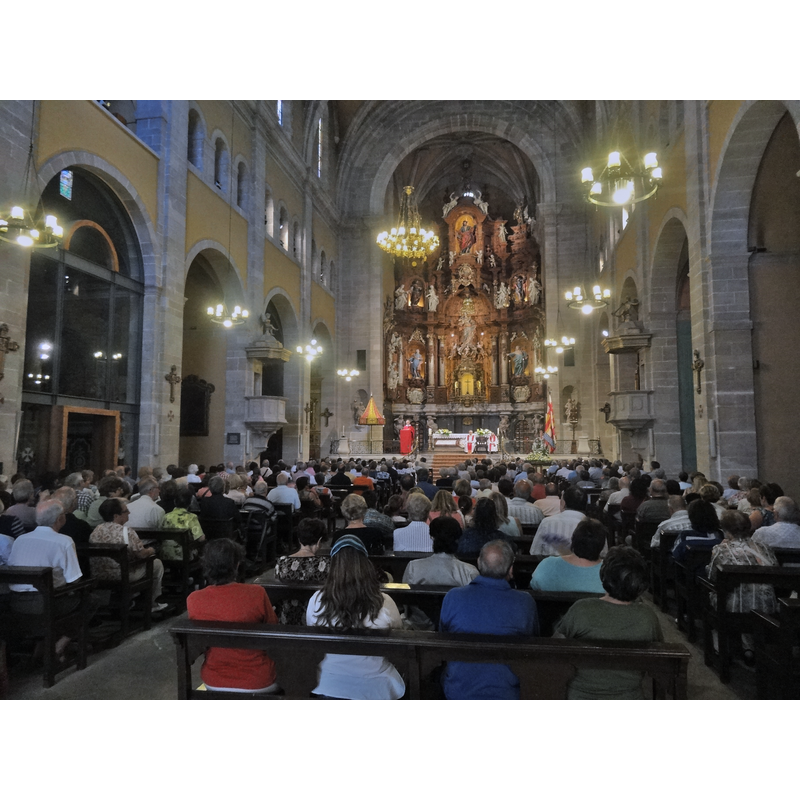 Source caption: "Missa en honor de Sant Bartomeu - Igualada 2013"