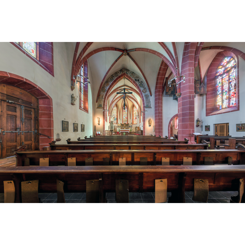 Source caption: "The nave of St. Peter and Paul in Eltville am Rhein"