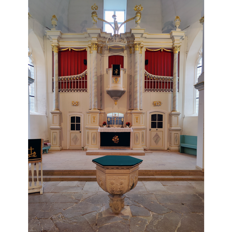 Source caption: "Evangelische St.-Bonifatius-Kirche Tröchtelborn, Landkreis Gotha, Thüringen, Deutschland"