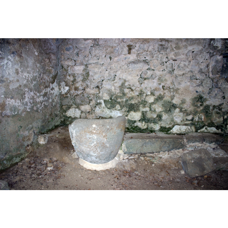 Source caption: "Église Sainte-Cécile de Cos"
