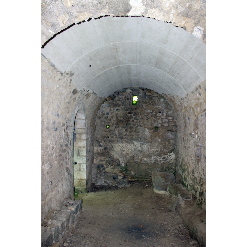 Source caption: "Église Sainte-Cécile de Cos"