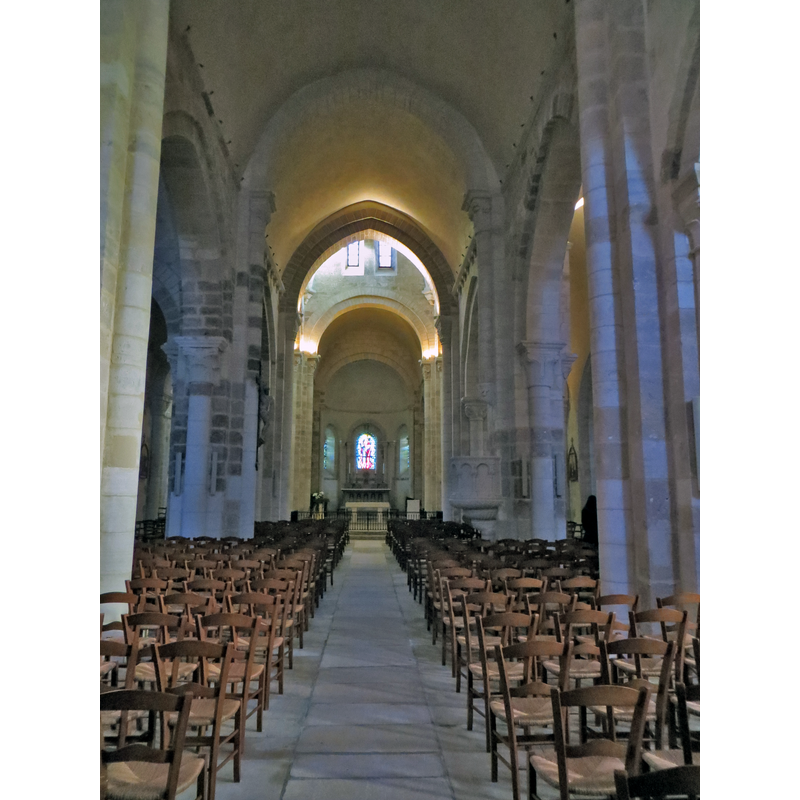 Source caption: "Nef de l'église"
