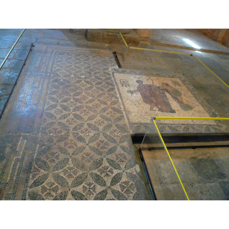 Source caption: "Monestir de Sant Pere de Galligants (Girona)"