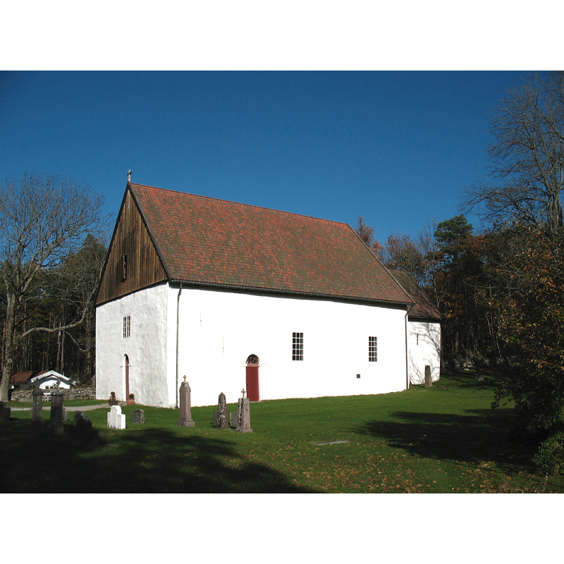 Source caption: "Hvaler kirke sett fra sørvest"