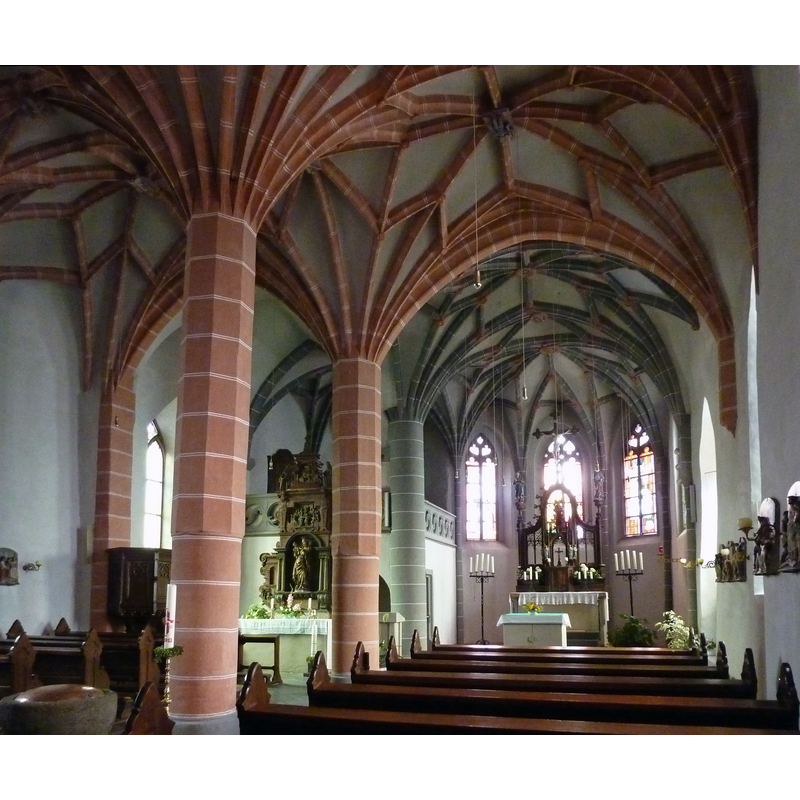 Source caption: "Baasem, Hüttenstr. 2, kath. Pfarrkirche, innen, Südschiff n. O" -- notice the top of the baptismal font in the bottom-left corner of the image