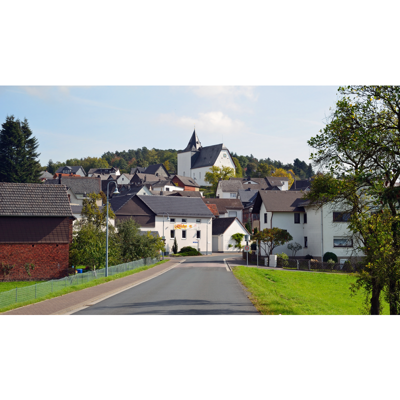 Source caption: "Die Marienkirche in Niederweidbach"