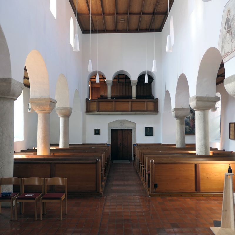 Source caption: "Martinskirche Oberlenningen Westarkaden"