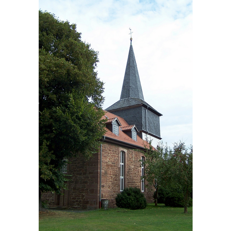 Source caption: "Teilansicht der Kirche von Osten."
