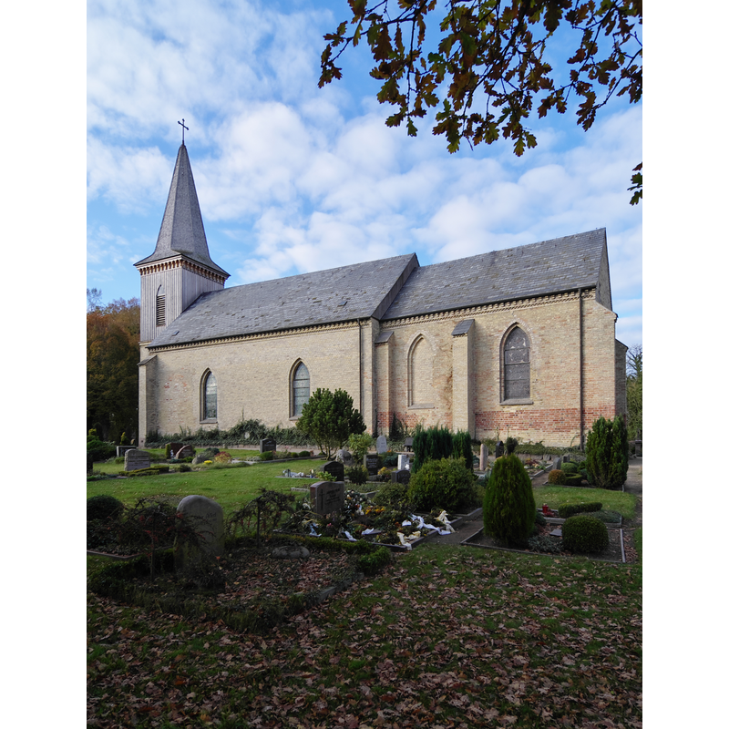 Source caption: "Denkmalgeschützte St. Marien-Kirche in Kahleby, Kreis Schleswig-Flensburg."