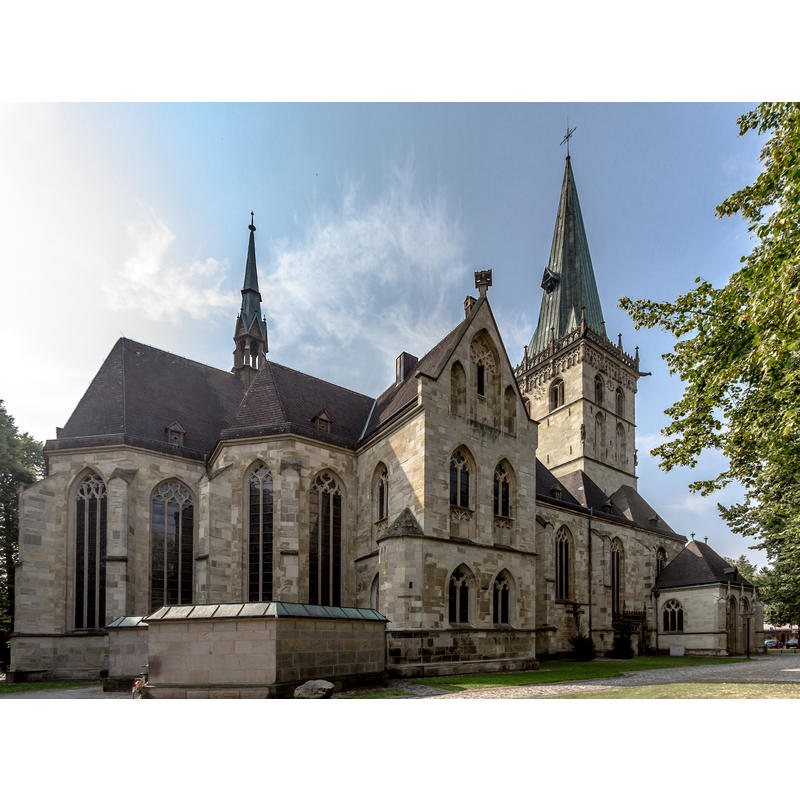 Source caption: "St.-Felizitas-Kirche in Lüdinghausen, Nordrhein-Westfalen, Deutschland"