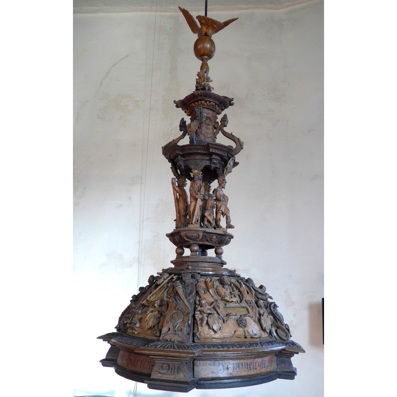 Source caption: "Schwei, St. Secundus, Deckel des Taufbeckens, Holz, Ludwig Münstermann, 1623"