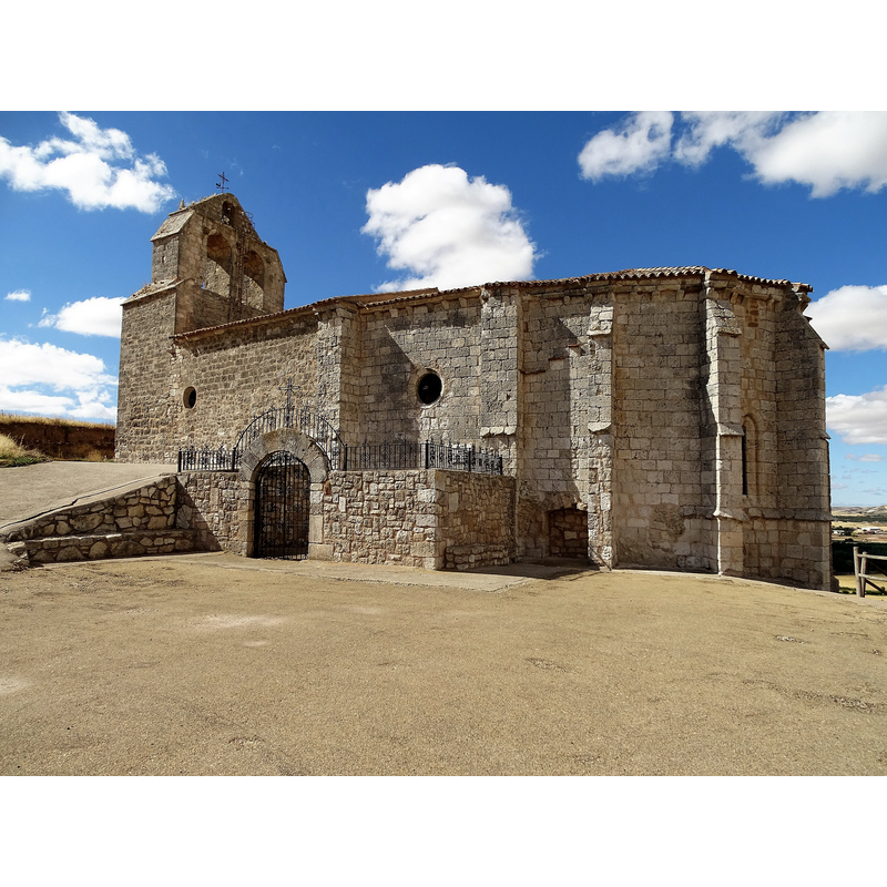Ermita de Nuestra Señora de la Piedad: former parish church of the abandoned hamlet of Santa María de Muñó