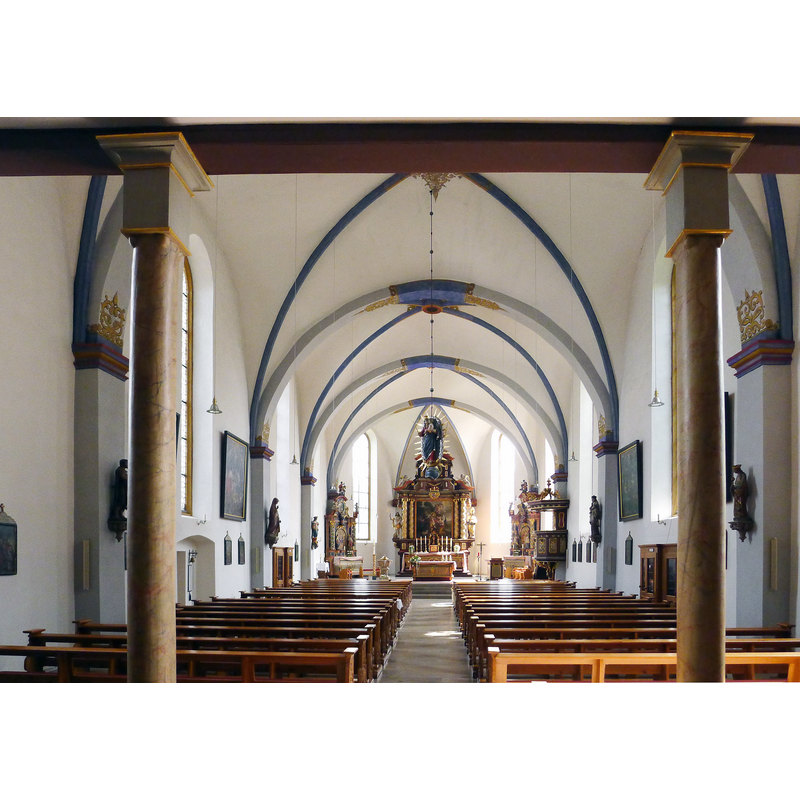 Source caption: "Innenraum von St. Johannes Baptist"