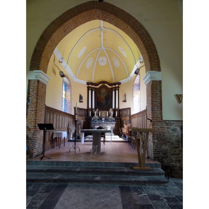 Source caption: "Rainsars (Nord, Fr) église, intérieur"