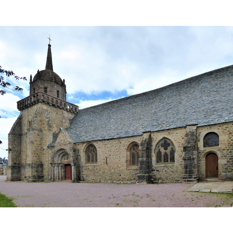 Source caption: "Église Saint-Jacques de Perros-Guirec"