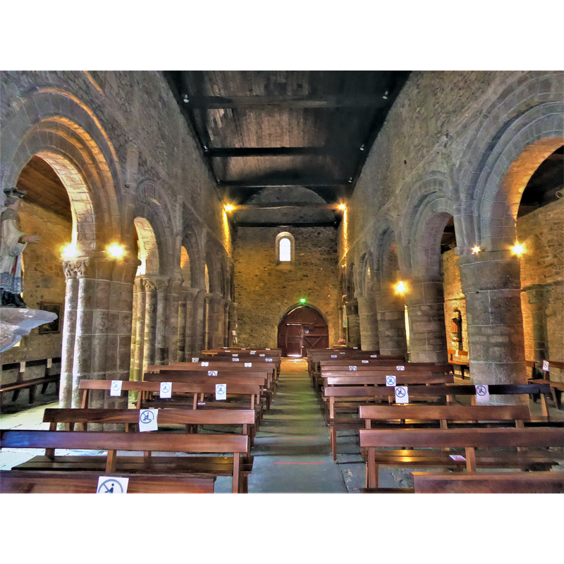 Source caption: "Église Saint-Jacques de Perros-Guirec"