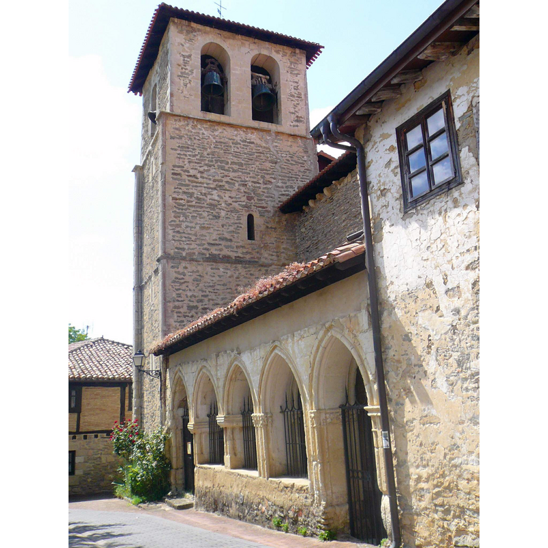 Source caption: "Iglesia de San Pedro Apóstol (Monasterioguren, Vitoria)"