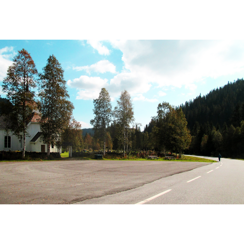 Source caption: "Fylkesvei 503 ved Åmotsdal kirke"