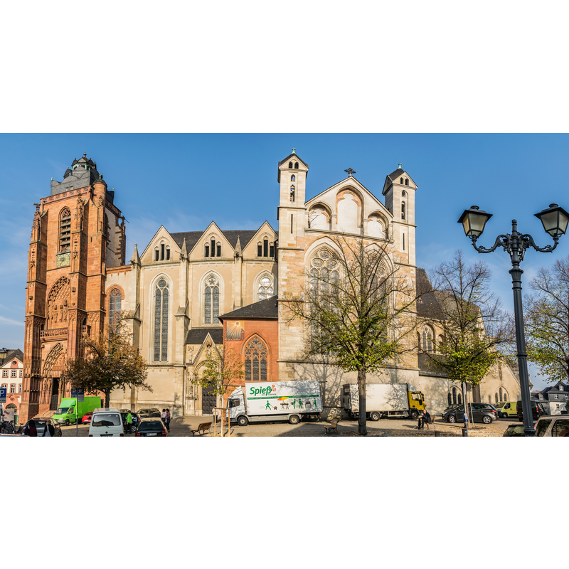 Source caption: "Wetzlarer Dom, Hesse, Germany"