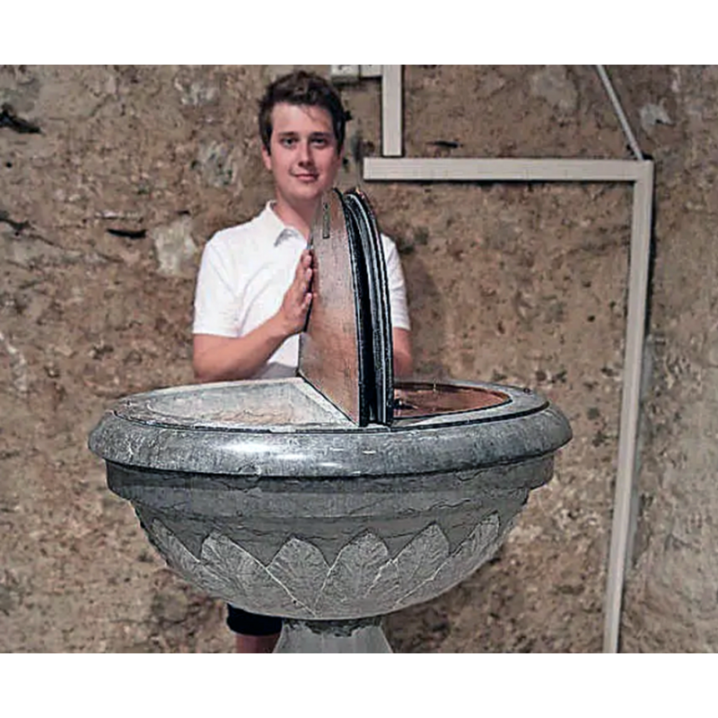 the 1805 font now in the Museum Schloss Prestegg