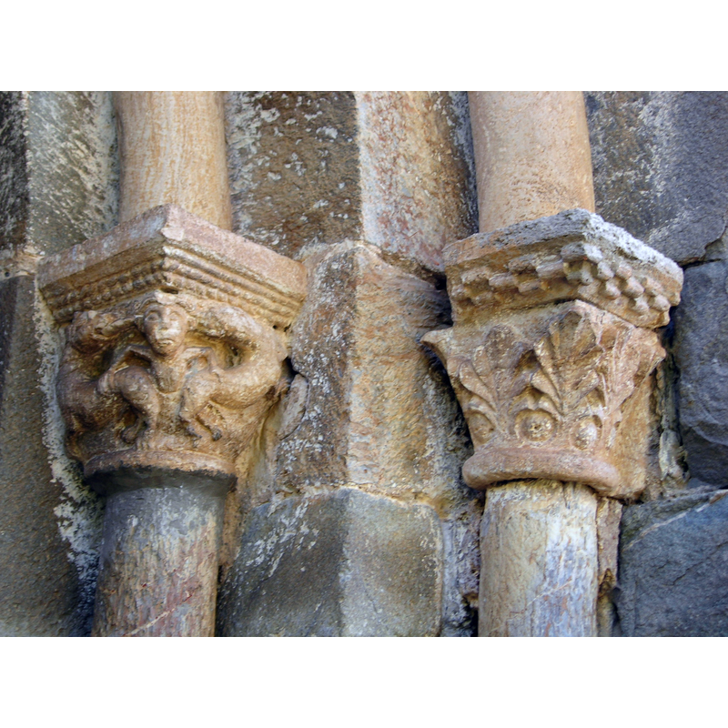 Source caption: "Església de l'Assumpció de Cóll (la Vall de Boí)"