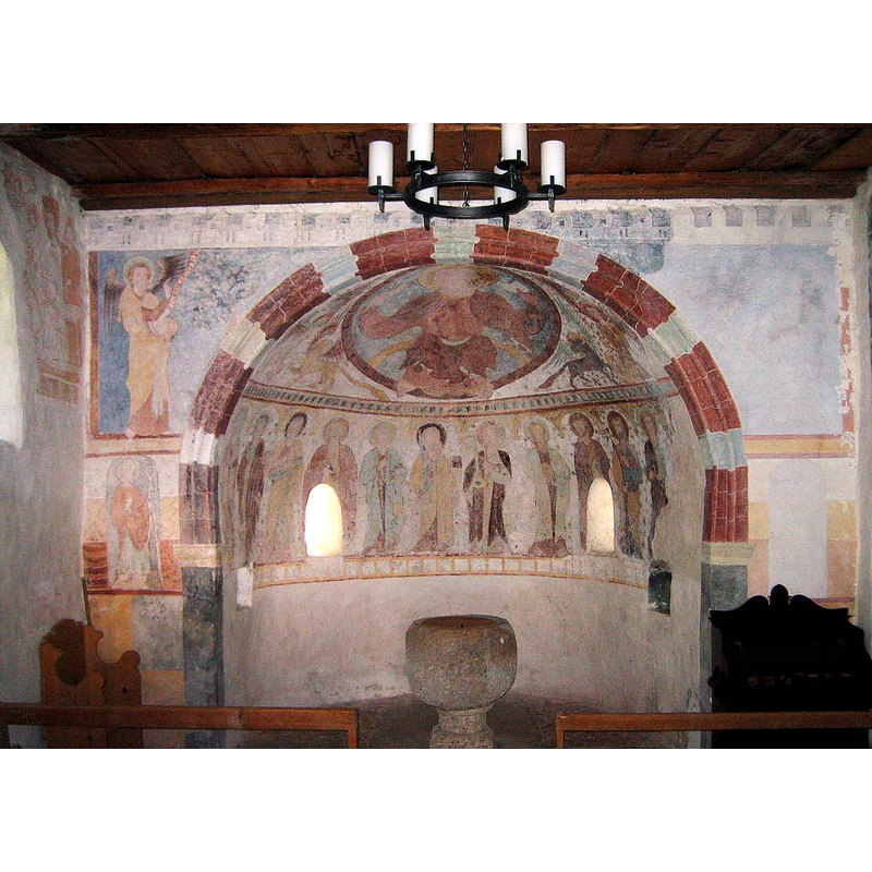 Source caption: "Innenraum Kirche Clugin"