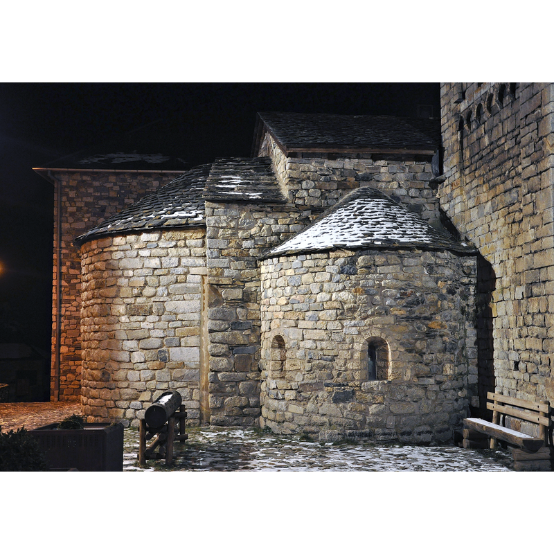Source caption: "Iglesia de Santa Eulália [...] Valle de Boí-2016"
