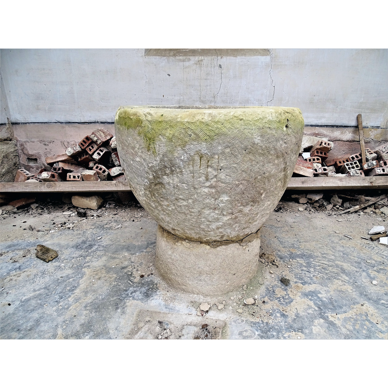 the ruined church in January 2023