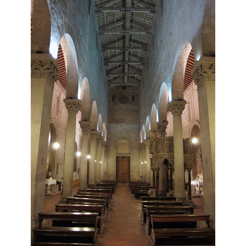Source caption: "Sant'andrea, pistoia, interno"
