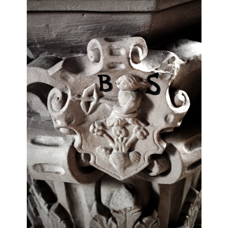 Source caption: " Detail, Taufstein, St. Laurentiuskirche, Schwarzenau"