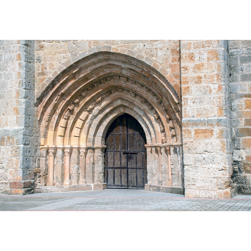 Source caption: 'Iglesia de Santa María. Villadiego (España). Portada."