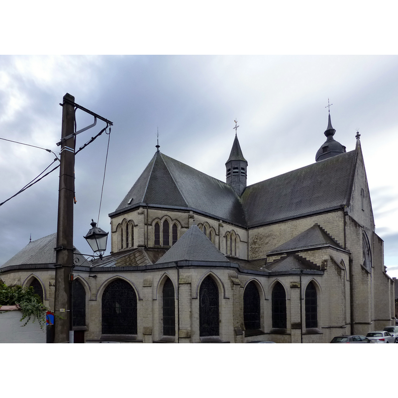 Source caption: "The choir side of St Stephen Church, Braine-l'Alleud (Belgium). This place served as hospital after the Battle of Waterloo in 1815"